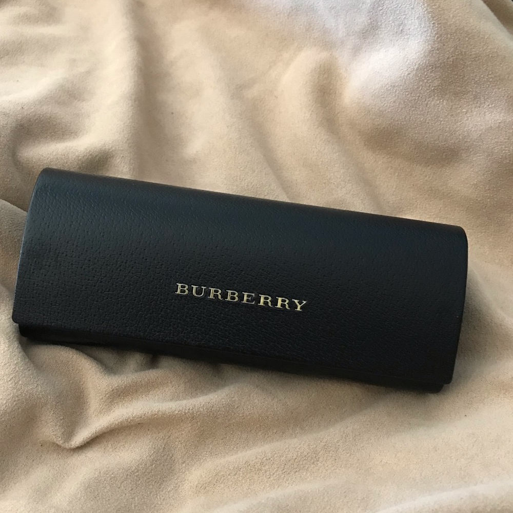 Burberry sunglasses eyewear black case
